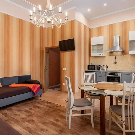 Heart, Split Level, Free Parking And Bag Storage Ryga